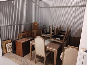 10 x 10 storage unit in Scottsdale, AZ