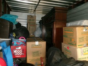 10 x 15 storage unit in Jacksonville, FL