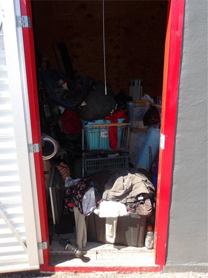 10 x 10 storage unit in Tucson, AZ