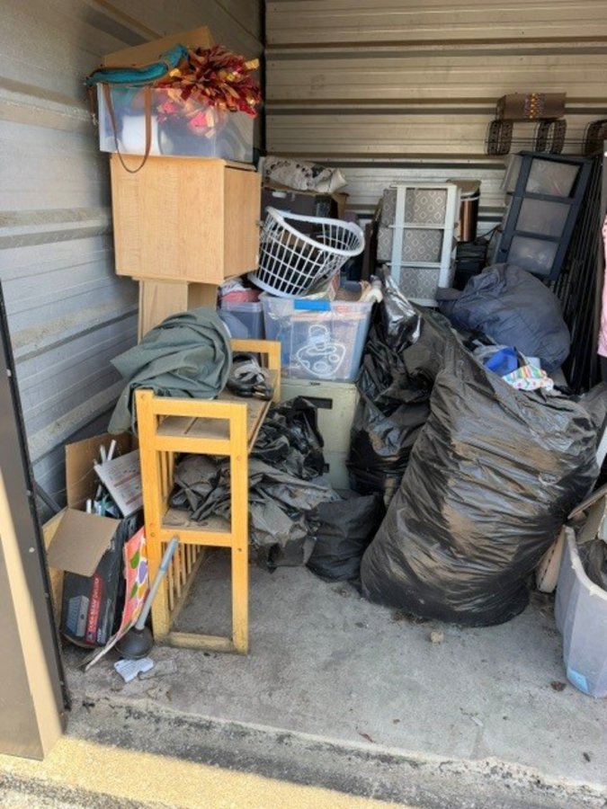 10 x 10 storage unit in Danville, IL