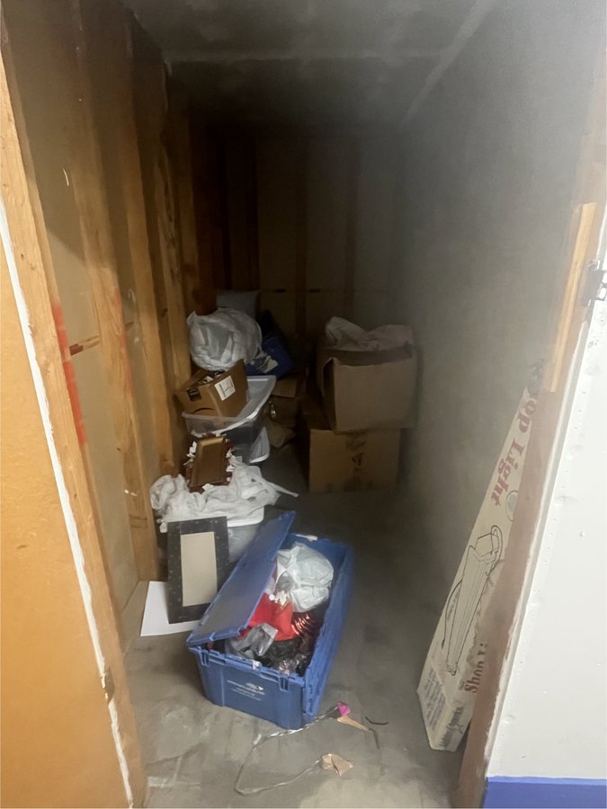 5 x 10 storage unit in Rosemead, CA
