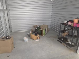10 x 10 storage unit in Tallahassee, FL