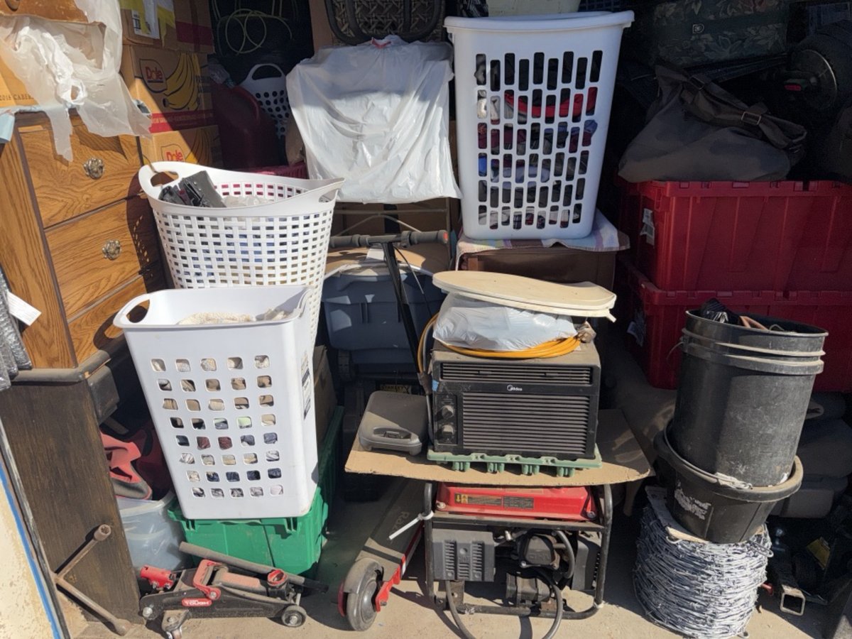 10 x 10 storage unit in Mesa, AZ