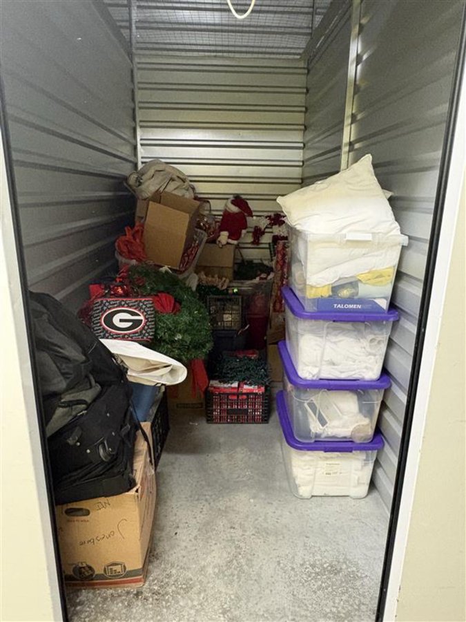 5 x 10 storage unit in Atlanta, GA