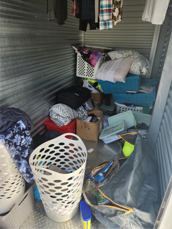 5 x 10 storage unit in Nashville, TN