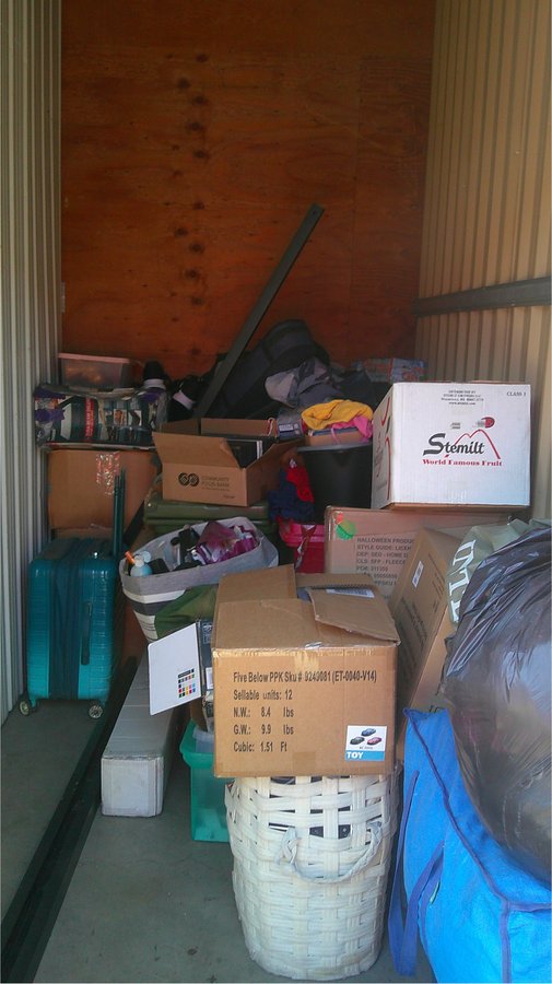 5 x 10 storage unit in Tucson, AZ
