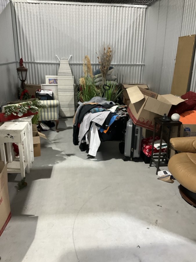 10 x 15 storage unit in Huntsville, AL