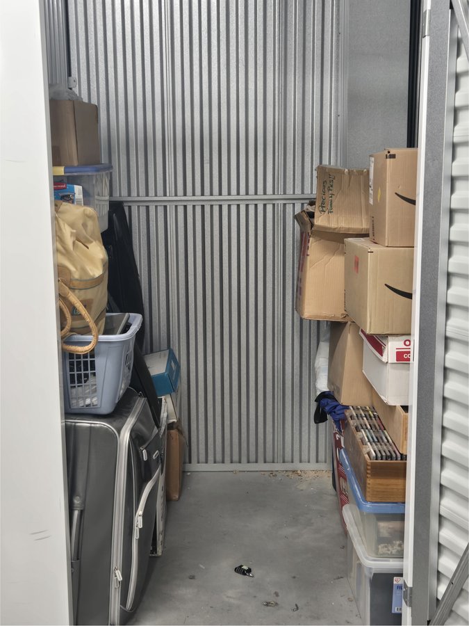 5 x 5 storage unit in College Park, MD