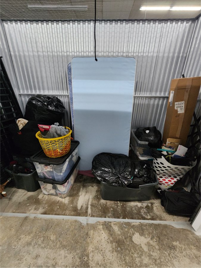 10 x 5 storage unit in Nashville, TN