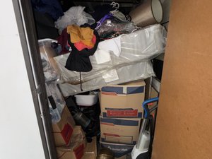 7 x 10 storage unit in Los Angeles, CA