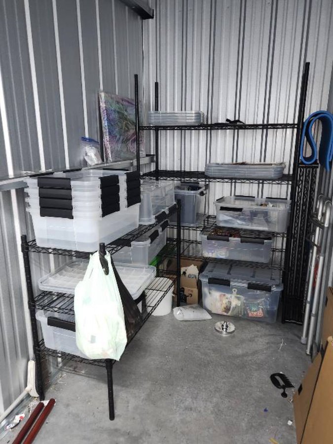 5 x 10 storage unit in Minneapolis, MN