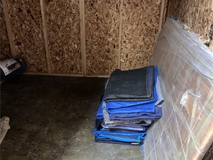 10 x 10 storage unit in Arlington, VA
