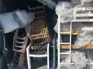 10 x 18 storage unit in Richmond, CA