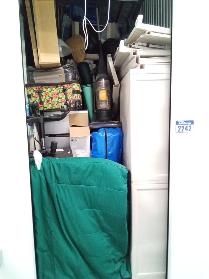 5 x 10 storage unit in Rancho Cucamonga, CA