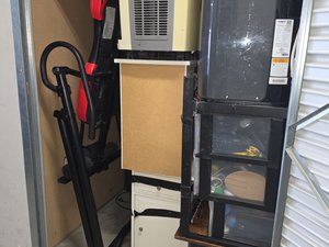 5 x 10 storage unit in Forest Grove, OR