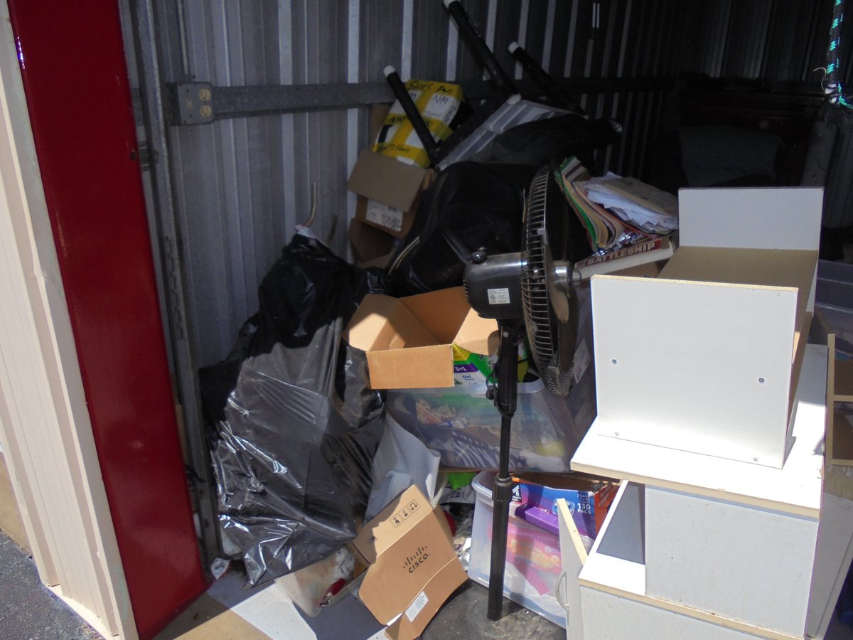 10 x 18 storage unit in Panama City Beach, FL