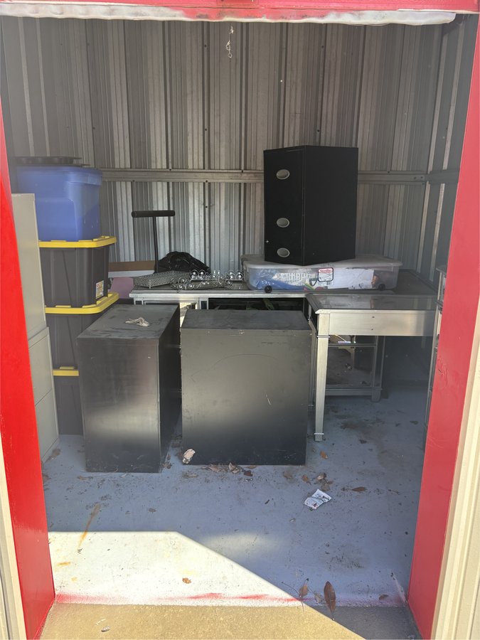 10 x 10 storage unit in Panama City Beach, FL