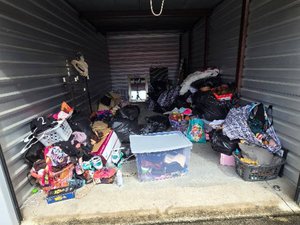 10 x 20 storage unit in Houston, TX