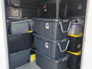 8 x 10 storage unit in Houston, TX