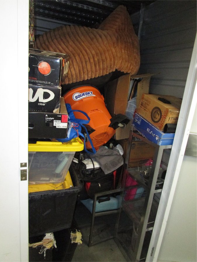5 x 7 storage unit in San Diego, CA