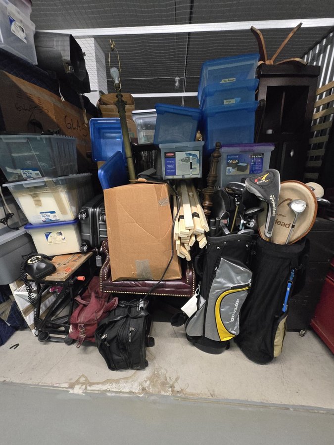10 x 20 storage unit in Weston, FL