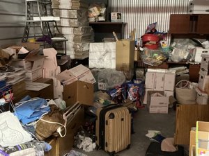 10 x 15 storage unit in Las Vegas, NV