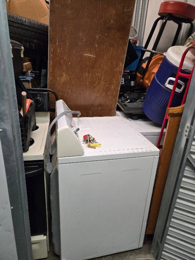 6 x 7 storage unit in Memphis, TN
