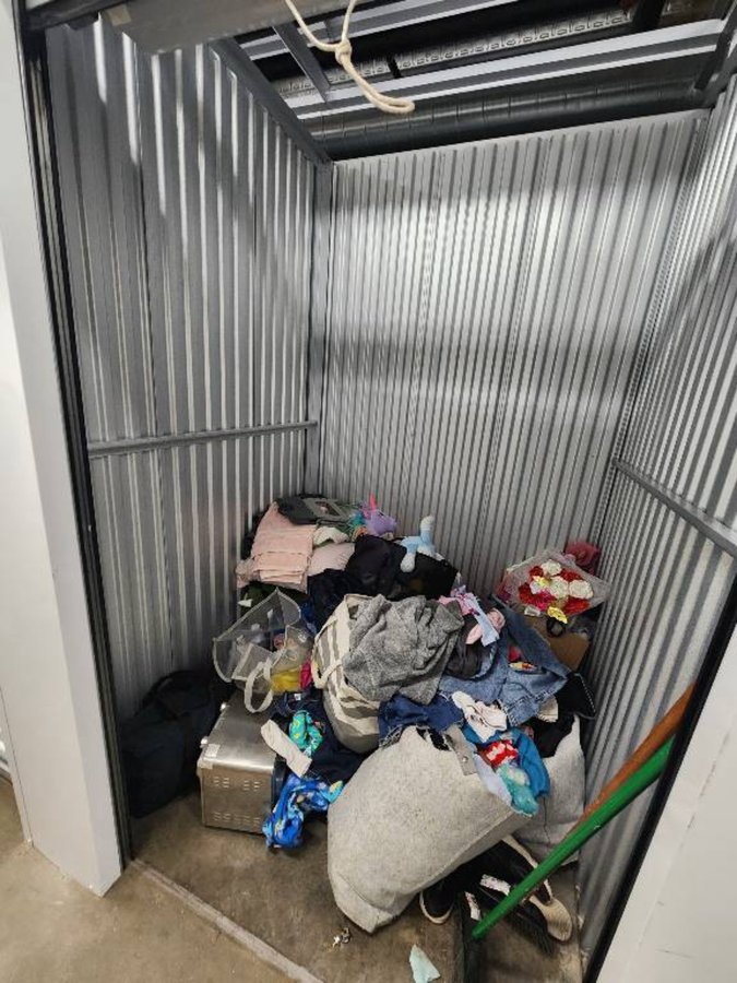 5 x 5 storage unit in Chicago, IL
