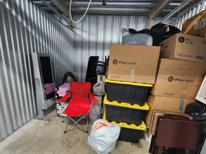 10 x 10 unit in Chicago