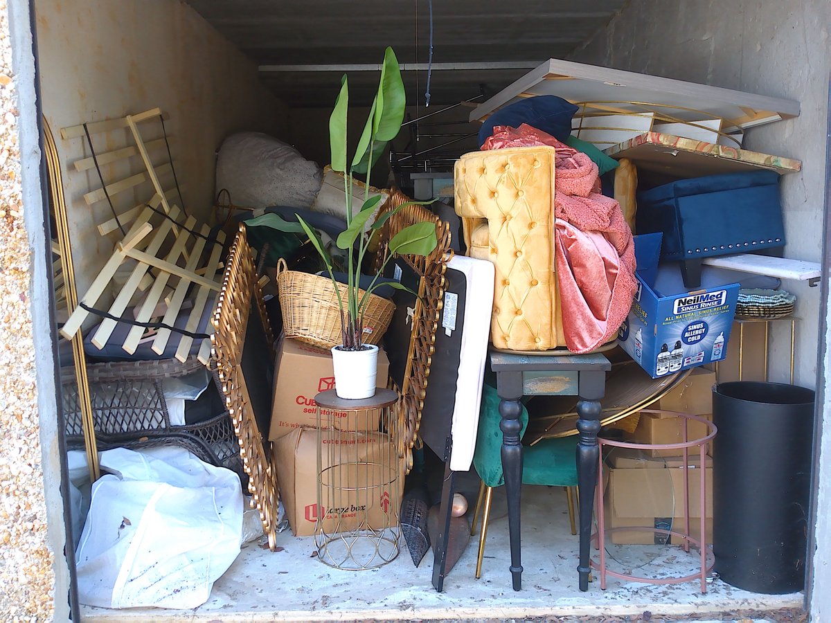 10 x 25 storage unit in Tallahassee, FL