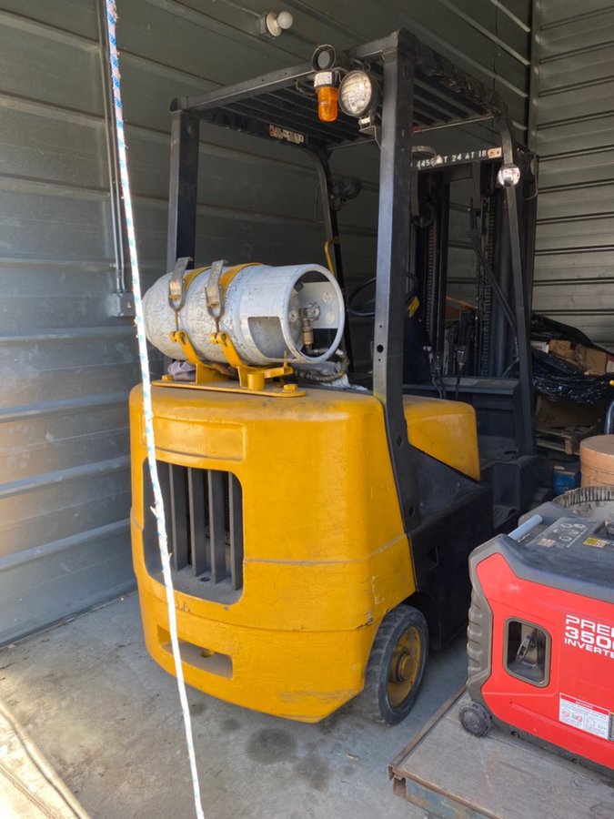 10 x 20 storage unit in El Monte, CA