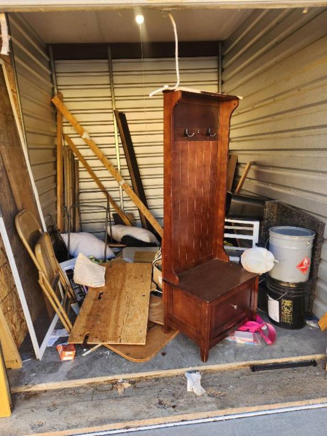 7 x 10 storage unit in Aurora, CO