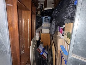 5 x 9 storage unit in Los Angeles, CA