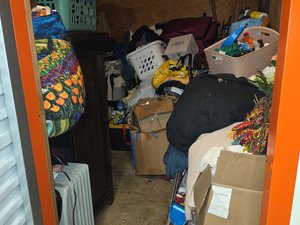 10 x 14 storage unit in Hillsboro, OR