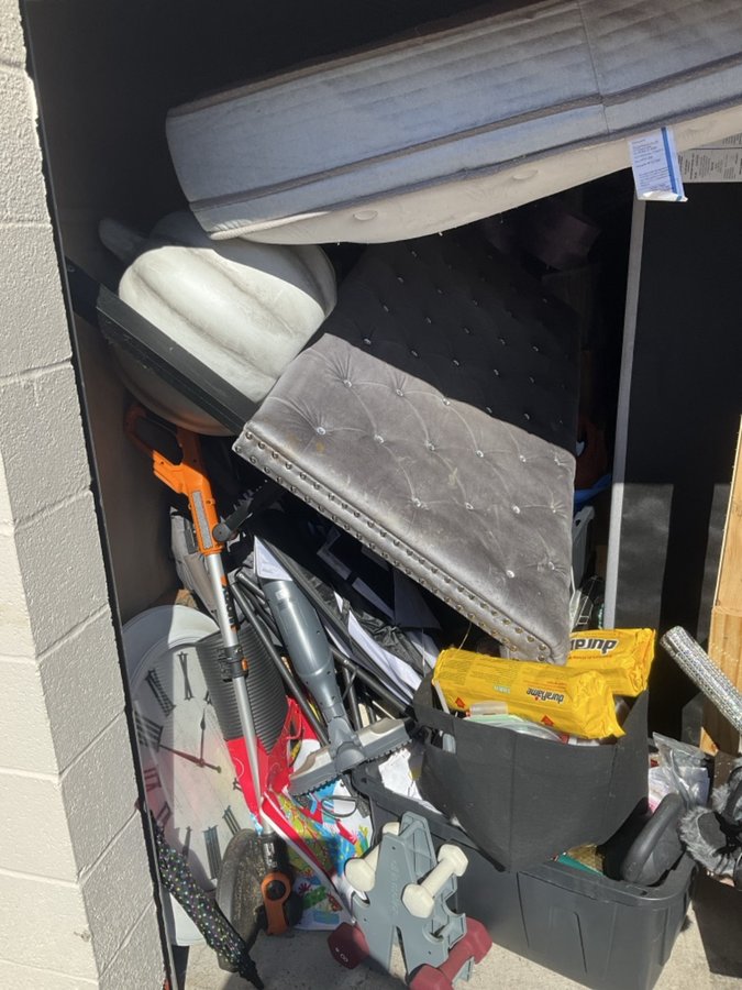 10 x 20 storage unit in Williamsville, NY