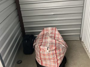 5 x 5 storage unit in Cheektowaga, NY