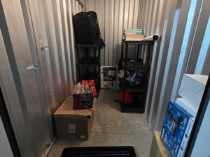 5 x 10 storage unit in Pineville, NC