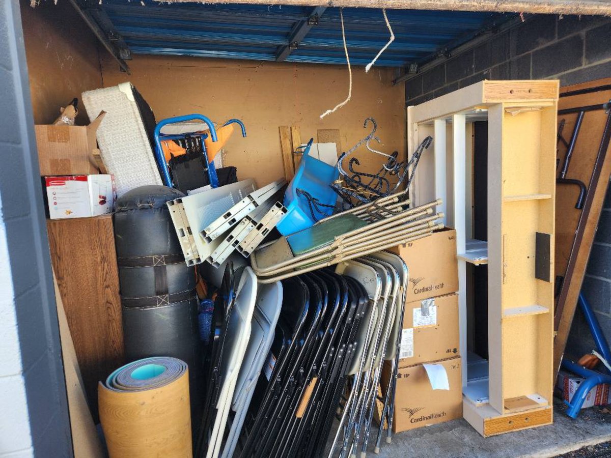 10 x 10 storage unit in Indianapolis, IN