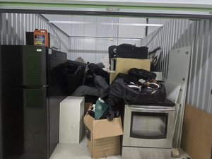 10 x 10 storage unit in Philadelphia, PA