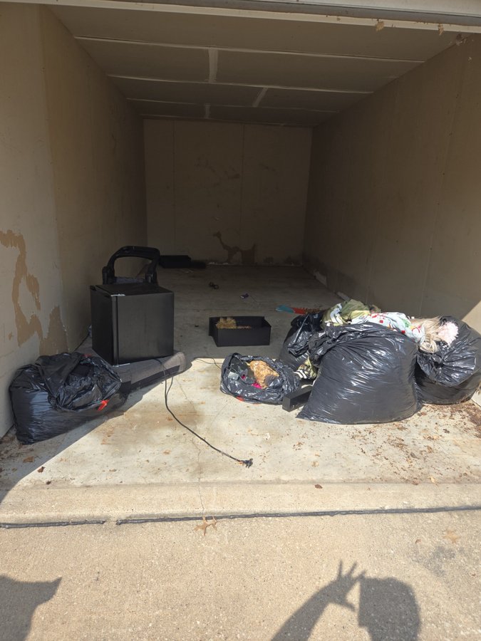 10 x 20 storage unit in Davenport, IA
