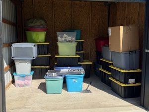 10 x 10 storage unit in Apollo, PA