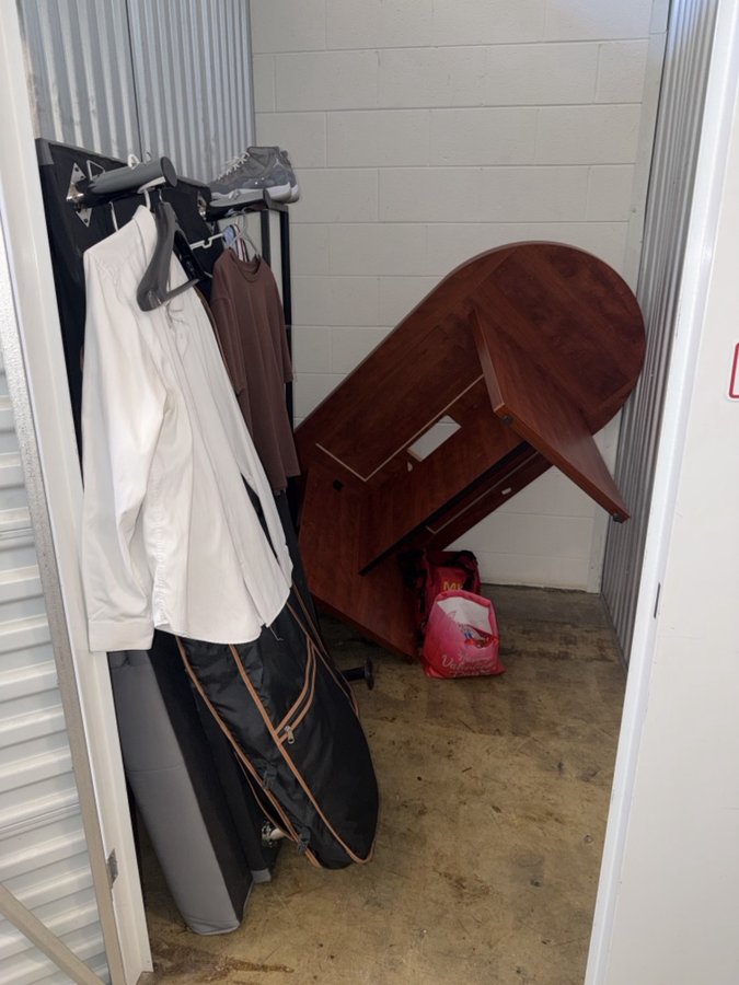 5 x 7 storage unit in Mclean, VA