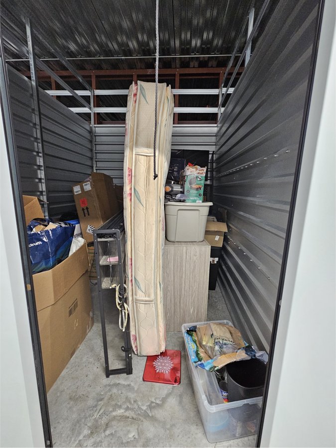 7 x 10 storage unit in Davenport, FL