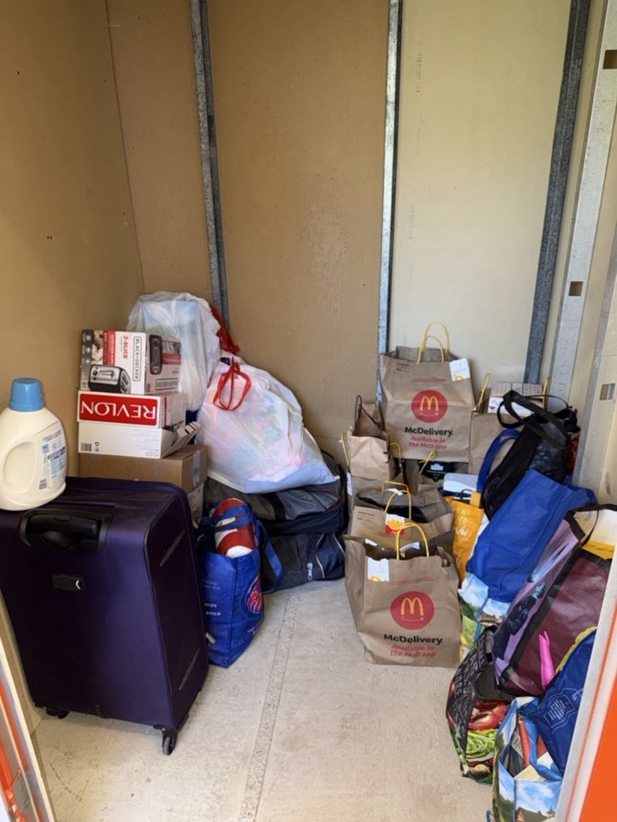 5 x 5 storage unit in Mclean, VA