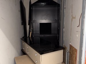 5 x 10 storage unit in Mclean, VA