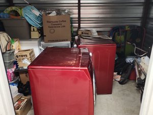 10 x 7 storage unit in Chicopee, MA