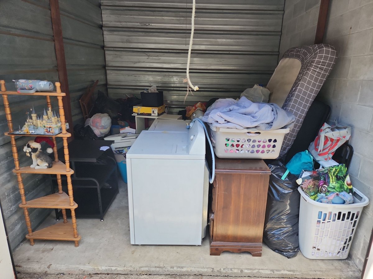 10 x 10 storage unit in Chicopee, MA