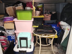 10 x 7 storage unit in Chicopee, MA