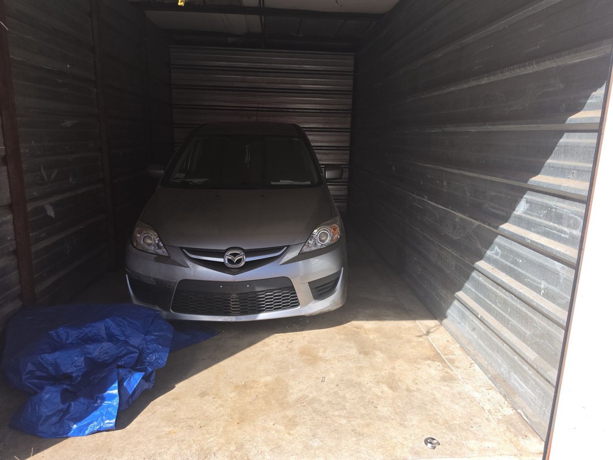 10 x 20 storage unit in Chicopee, MA