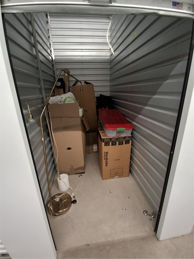 5 x 10 storage unit in Denver, CO